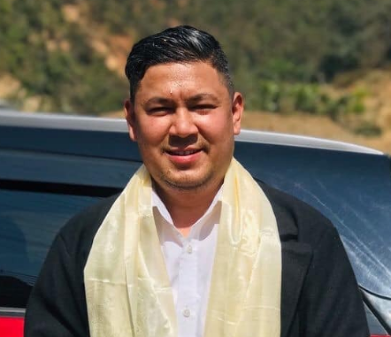 Dhiraj thapa Magar